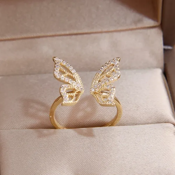 Golden_Sparkle_Adjustable_Butterfly_Ring_For_Women