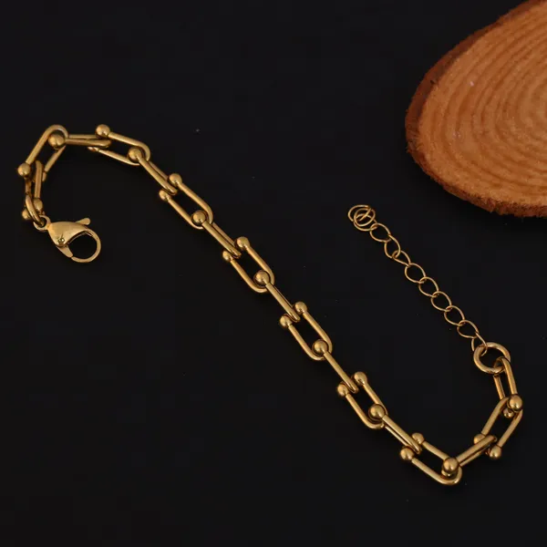Gold_Premium_Bracelet_Alloy_For_Women