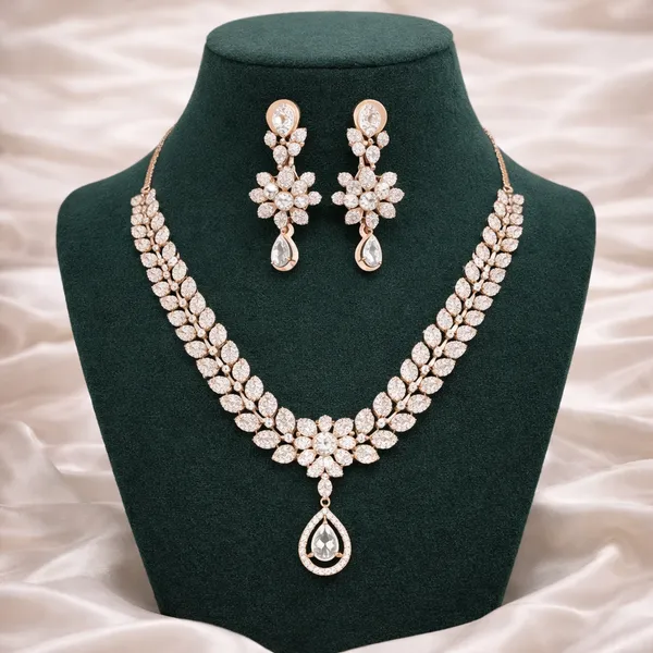 Rose_Gold_Diamond_And_Brass_Necklace_Set_For_Women
