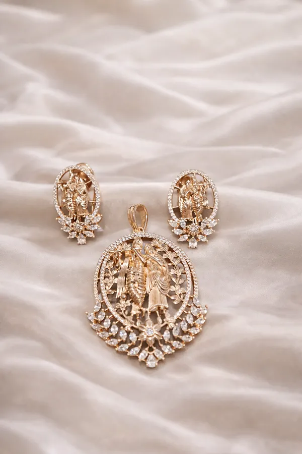 Rose_Gold_Diamond_And_Brass_Pendent_Set_With_No_Chain_For_Women
