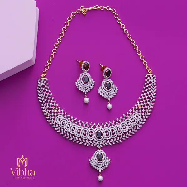 Silver_Premium_Metal_Necklace_Set_For_Women