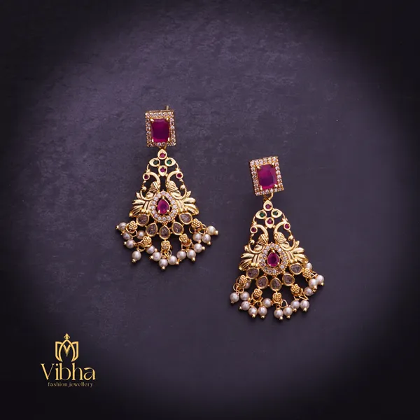 Gold_Premium_Metal_Necklace_Set_For_Women