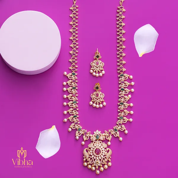 Gold_Premium_Metal_Necklace_Set_Set_For_Women