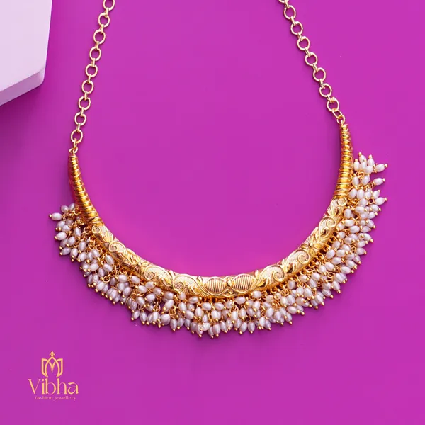 Gold_Premium_Metal_Necklace_Set_For_Women