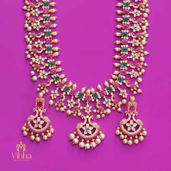 Gold_Premium_Metal_Necklace_Set_Set_For_Women