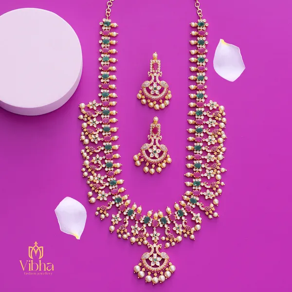 Gold_Premium_Metal_Necklace_Set_Set_For_Women