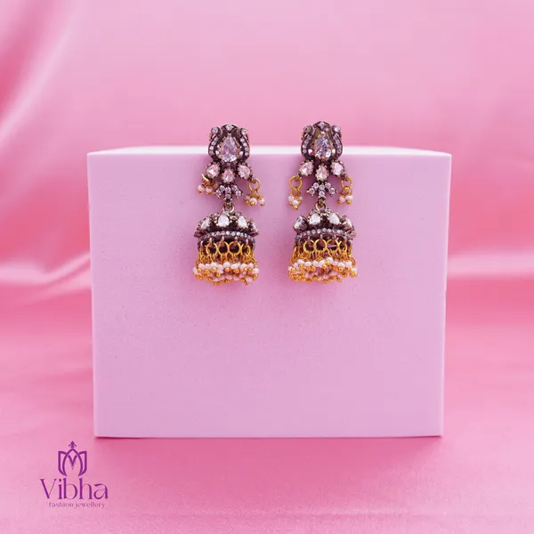 Gold_Premium_Metal_Ear_Ring_For_Women