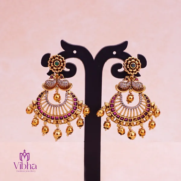 Gold_Premium_Metal_Ear_Ring_For_Women