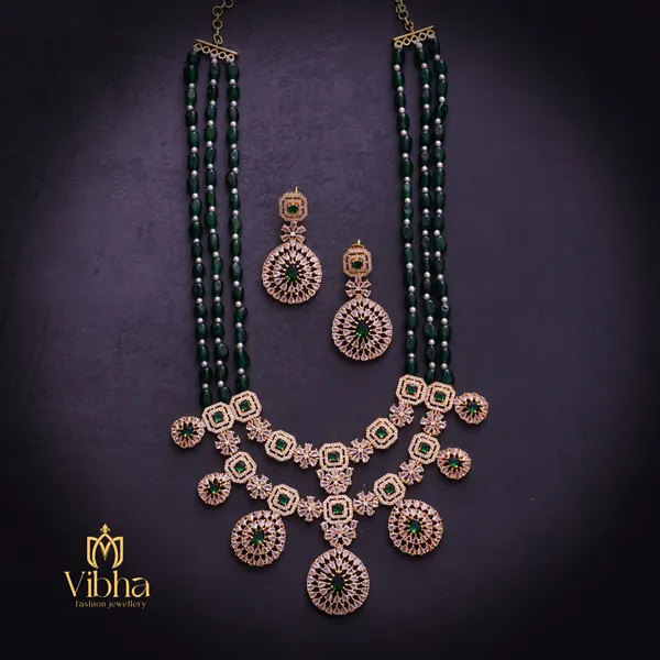Green_Premium_Metal_Necklace_Set_Set_For_Women
