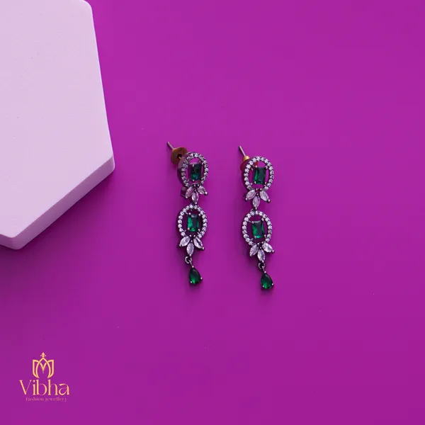 Green_Premium_Metal_Necklace_Set_For_Women