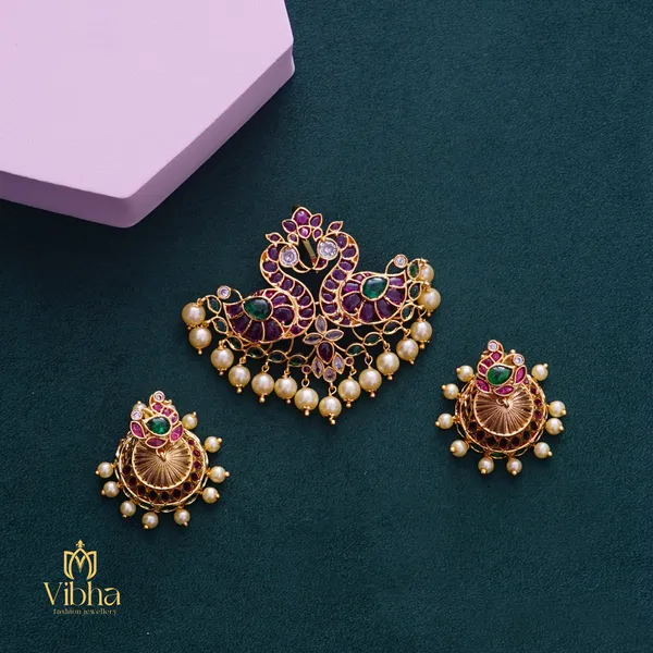Multicolor_Premium_Metal_Pendant_Set_For_Women