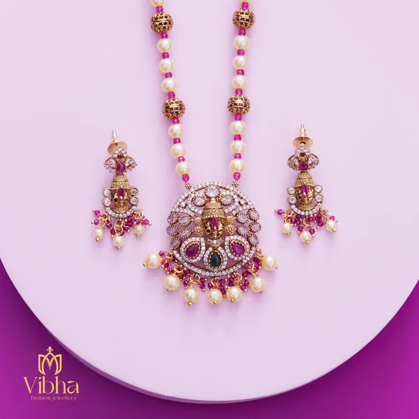 Pink_Premium_Metal_Necklace_Set_Set_For_Women