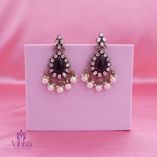 Carmine_Premium_Metal_Ear_Ring_For_Women