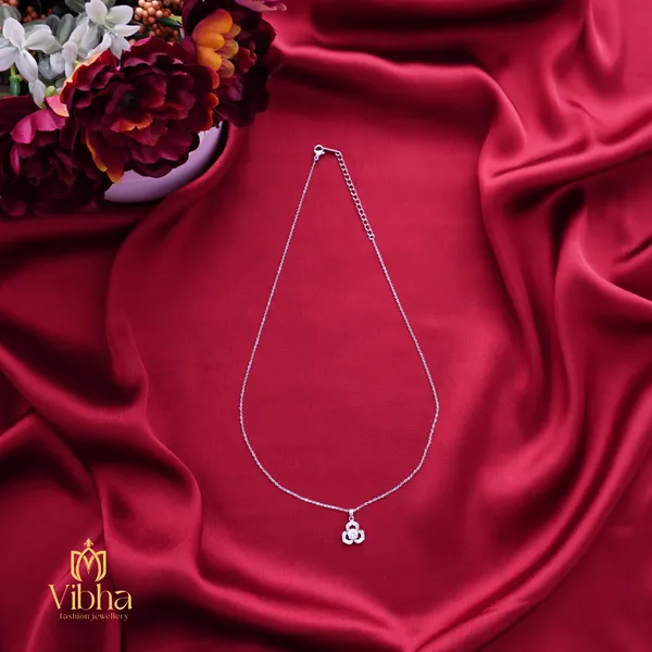 Silver_Premium_Metal_Necklace_Set_For_Women