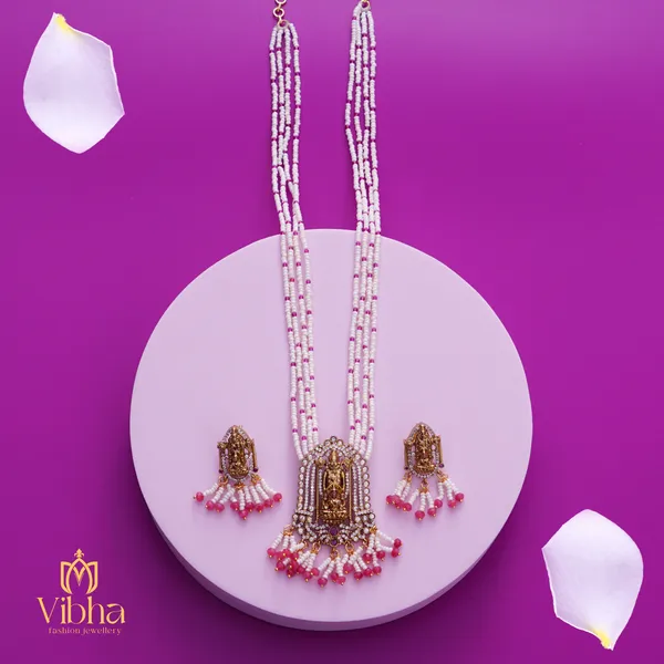 Ruby_Premium_Metal_Necklace_Set_Set_For_Women