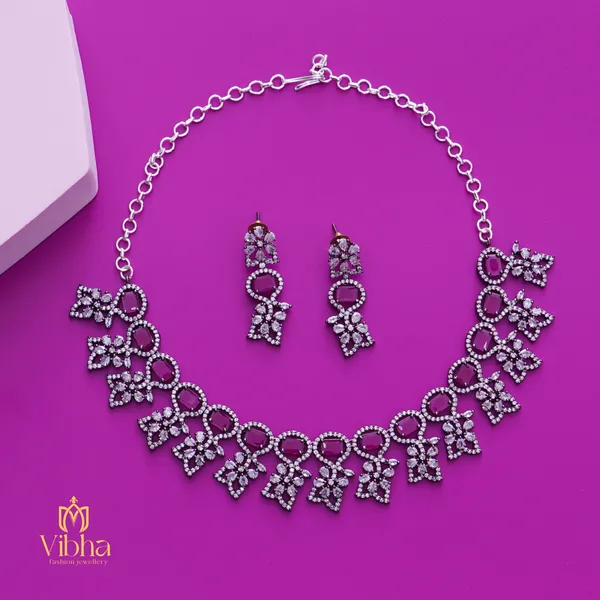 Ruby_Premium_Metal_Necklace_Set_For_Women