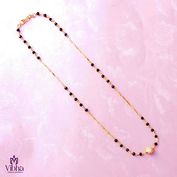 Black_Premium_Metal_Chain_For_Women