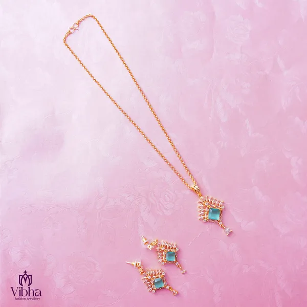 Mint_Green_Premium_Metal_Chain_Set_For_Women