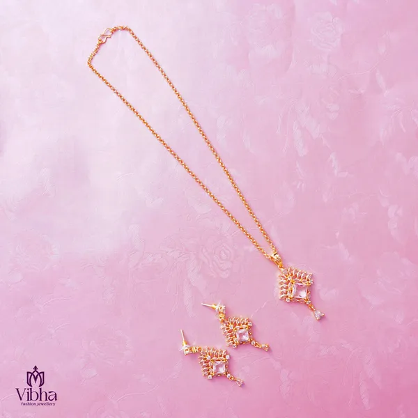 White_Premium_Metal_Chain_For_Women