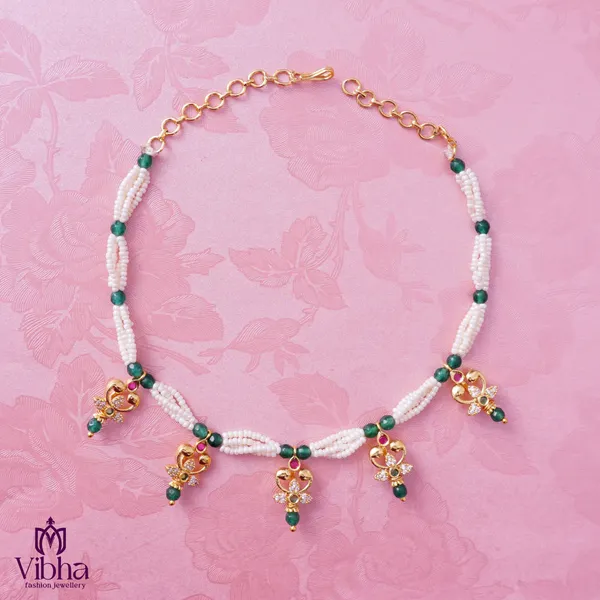 Green_Premium_Metal_Choker_For_Women