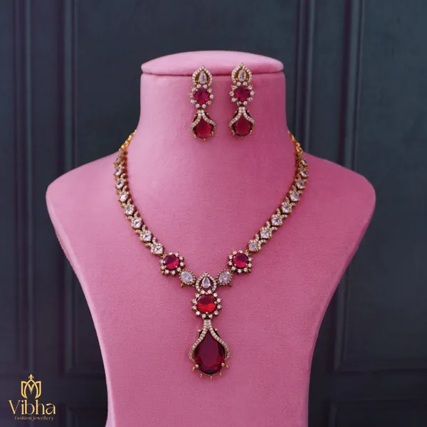 Red_Premium_Metal_Necklace_Set_For_Women
