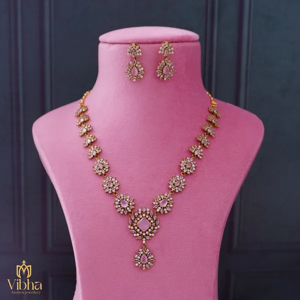 Mint_Pink_Premium_Metal_Necklace_Set_For_Women