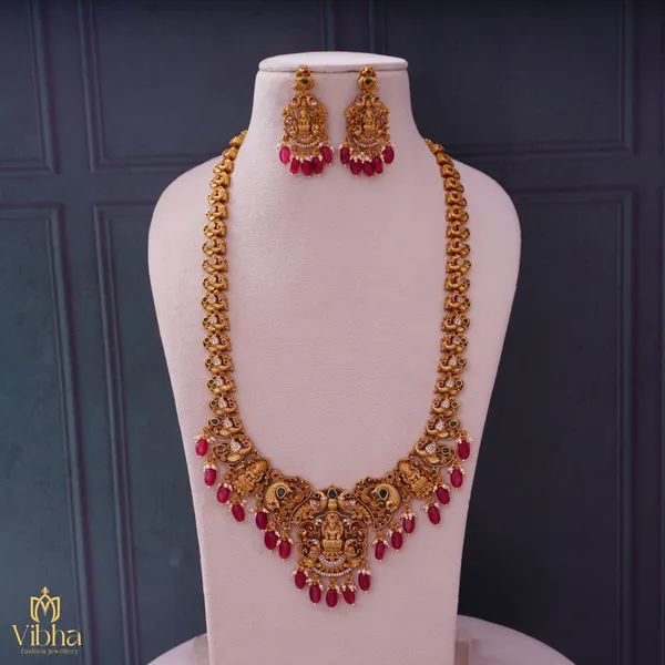 Gold_Premium_Metal_Necklace_Set_Set_For_Women