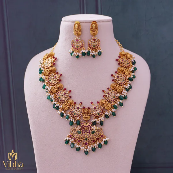 Gold_Premium_Metal_Necklace_Set_For_Women