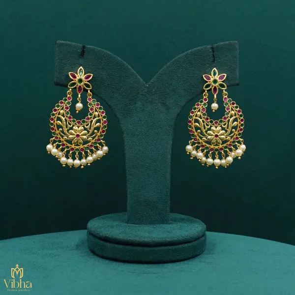 Gold_Premium_Metal_Ear_Ring_For_Women