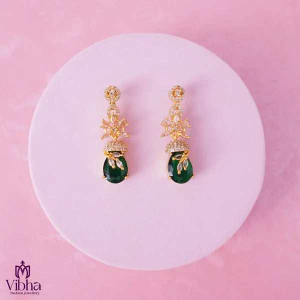 Green_Premium_Metal_Ear_Ring_For_Women