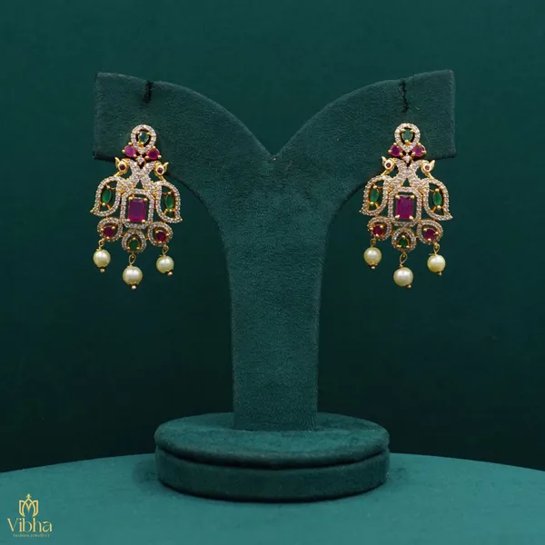 Gold_Premium_Metal_Ear_Ring_For_Women