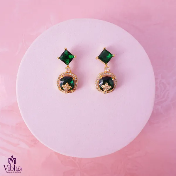 Green_Premium_Metal_Ear_Ring_For_Women
