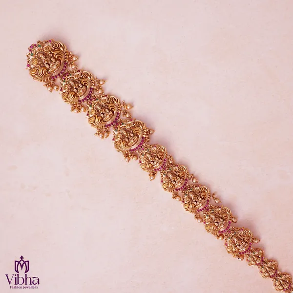 Gold_Premium_Metal_Long_Jada_For_Women