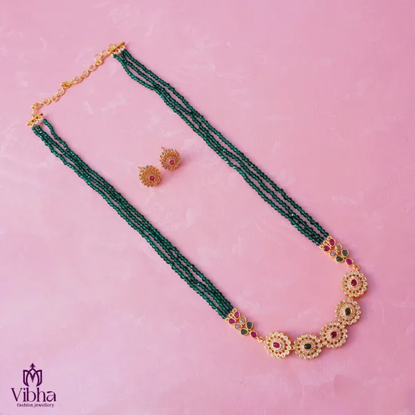 Green_Premium_Metal_Necklace_Set_Set_For_Women
