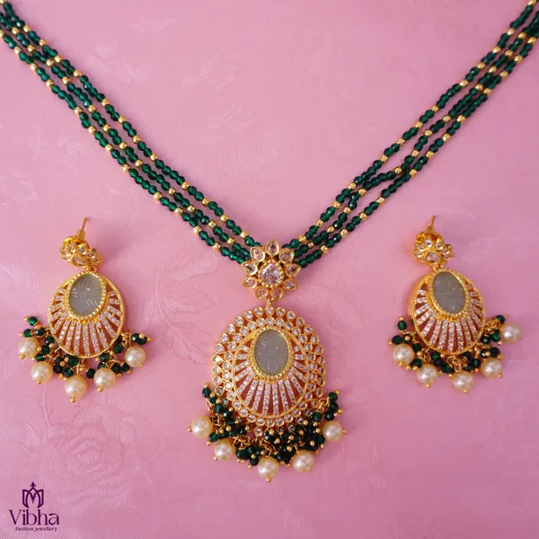 Green_Premium_Metal_Necklace_Set_For_Women