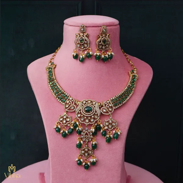 Green_Premium_Metal_Necklace_Set_For_Women