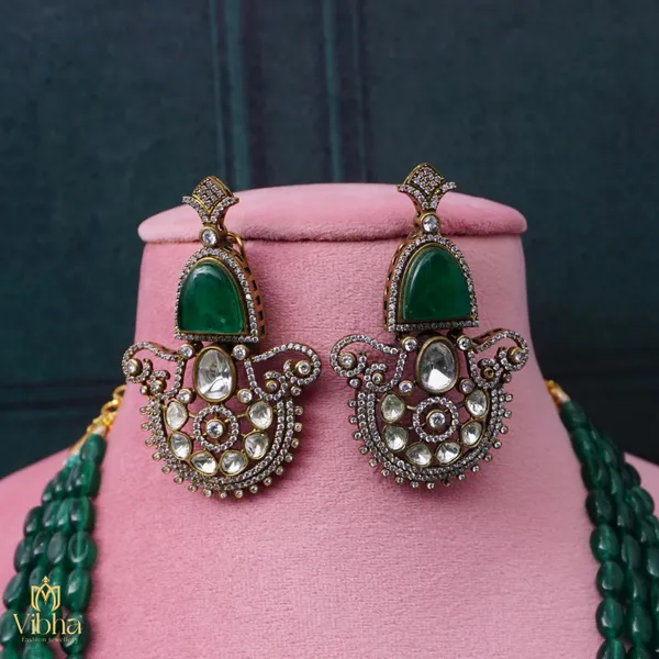 Green_Premium_Metal_Necklace_Set_Set_For_Women