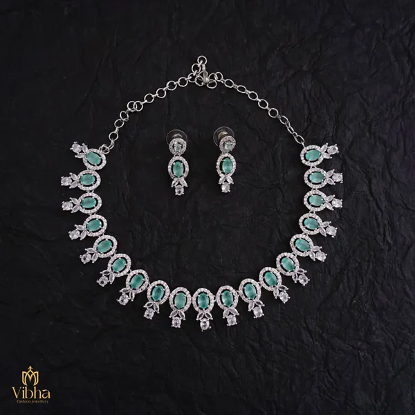 Mint_Green_Premium_Metal_Necklace_Set_For_Women