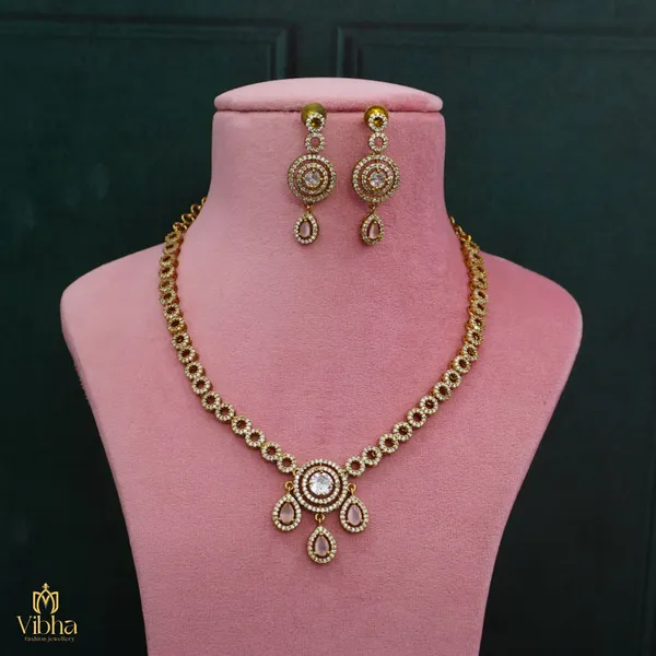 Mint_Pink_Premium_Metal_Necklace_Set_For_Women