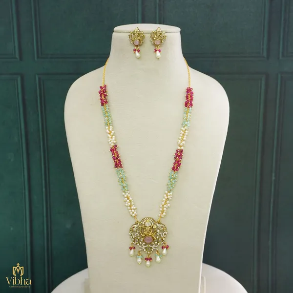 Mint_Pink_Premium_Metal_Necklace_Set_Set_For_Women