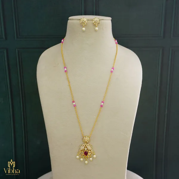 Ruby_Premium_Metal_Chain_For_Women