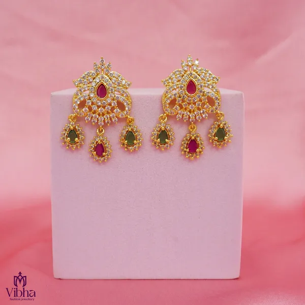 Gold_Premium_Metal_Ear_Ring_For_Women
