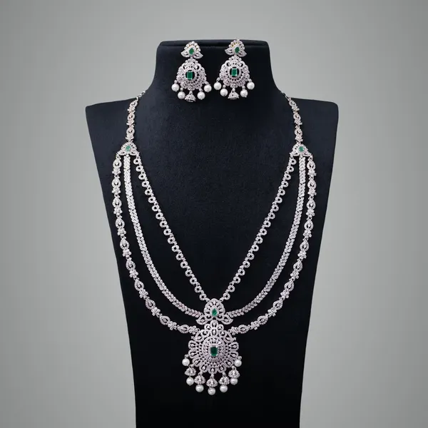 Green_Premium_Metal_Necklace_Set_For_Women
