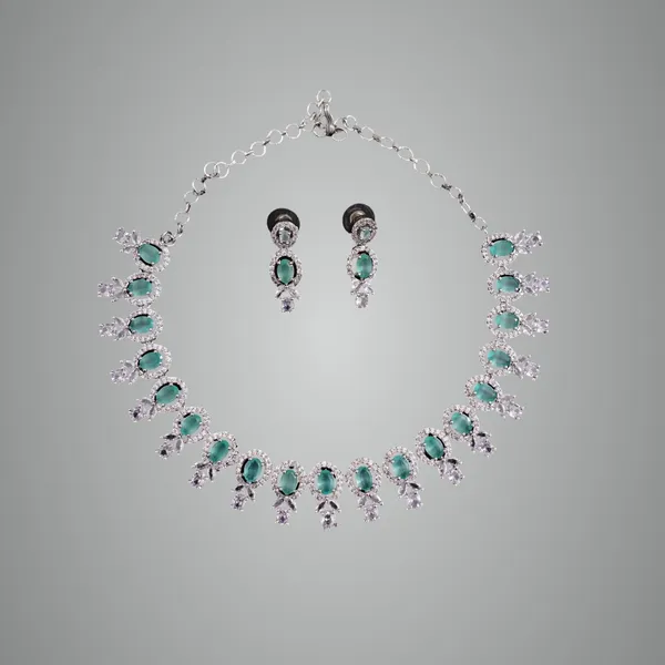 Mint_Green_Premium_Metal_Necklace_Set_For_Women