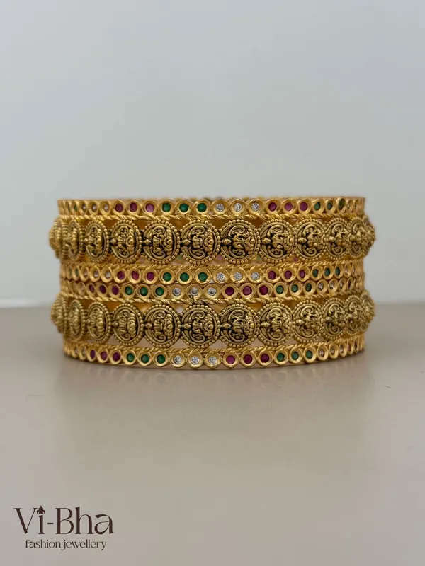 Gold_Premium_Metal_Bangles_For_Women