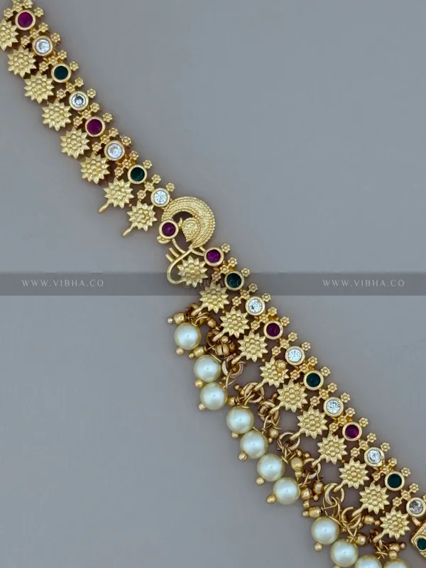 Gold_Premium_Metal_Necklace_Set_For_Women