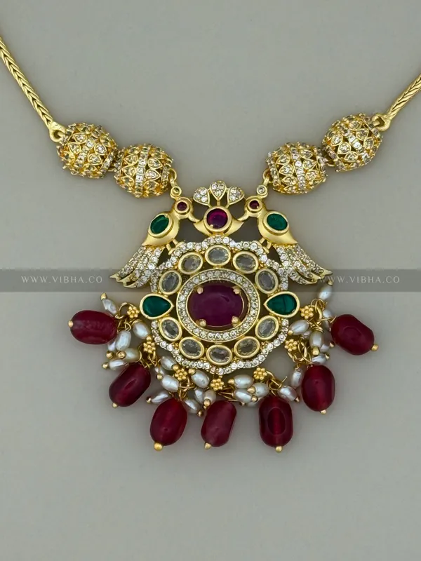 Gold_Premium_Metal_Necklace_Set_For_Women