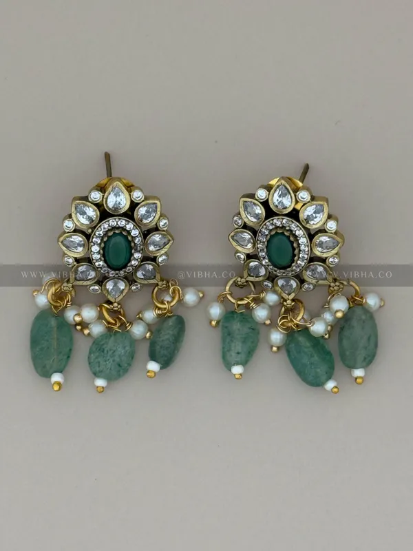 Green_Premium_Metal_Chocker_Set_For_Women