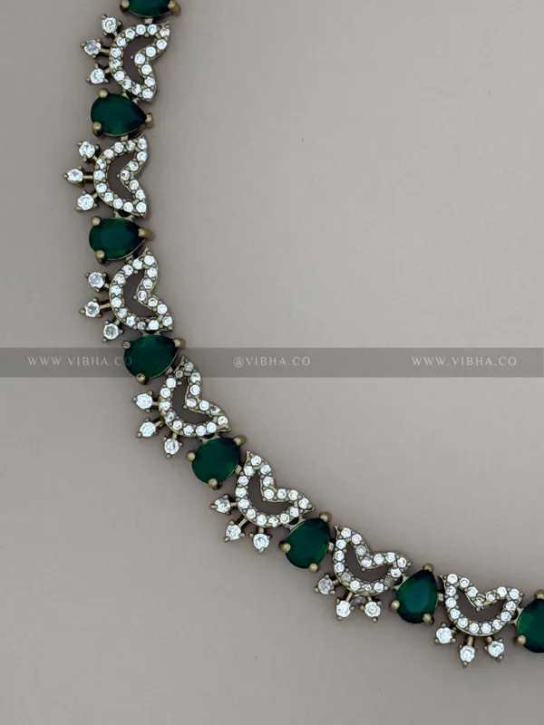 Green_Premium_Metal_Necklace_Set_For_Women