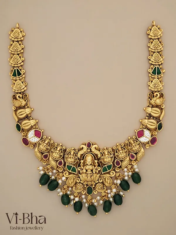 Green_Premium_Metal_Necklace_Set_For_Women